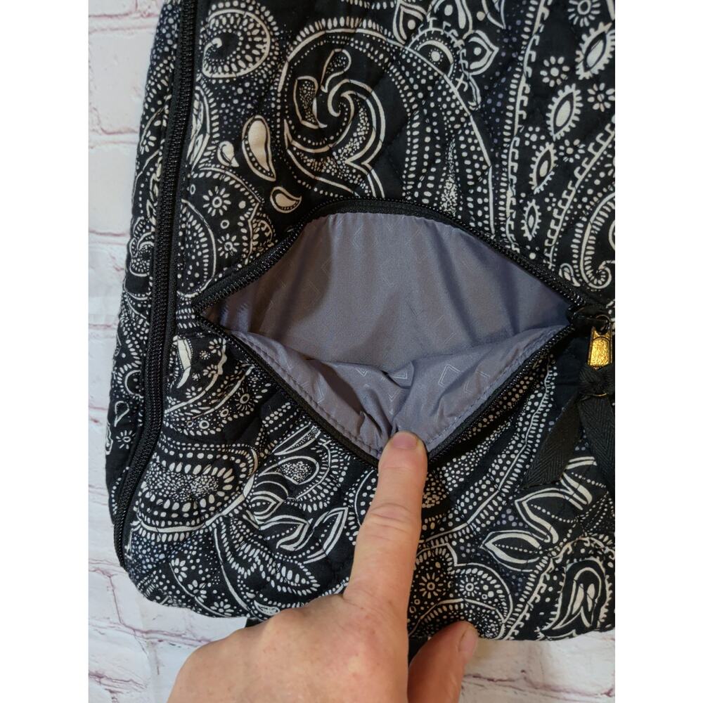 Vera Bradley Essential Sling Backpack Stellar Paisley Black White Quilted - Picture 3 of 12